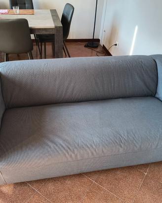 Divano Ikea grigio
