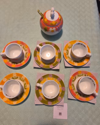 Thun zuccheriera e 6 tazzine florianne