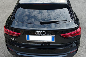 AUDI Q3 SPORTBACK 45 TFSIe -PLUG IN- BUSINESS PLUS
