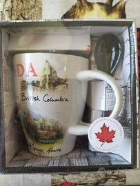 Tazza Canada nuova con cucchiaino