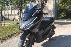 Honda Forza 350 - 2025