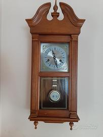Orologio a pendolo da parete

