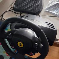 Volante e pedali Thrustmaster 