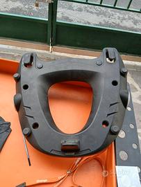 Piastra GIVI monokey con staffe aggancio