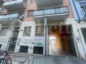 Box/Posto auto Milano [28/25VRG]