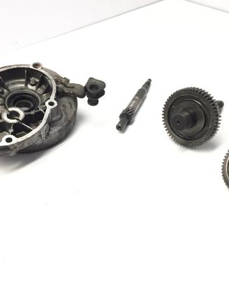 APRILIA SCARABEO 4T 100 CARTER E INGRANAGGI RUOTA 