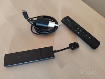 Amazon Fire TV Stick con telecomando Alexa