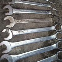 Set chiavi fisse e poligonali occhiellate