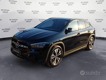 Mercedes-Benz GLA 180 d Progressive Advanced ...