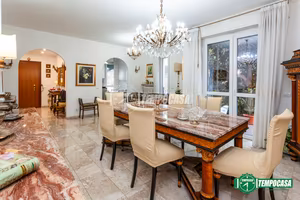 Appartamento a Bergamo 5 locali