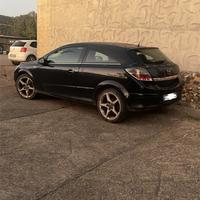 Opel astra h gtc