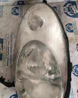 NISSAN MICRA K12 FARO ANTERIORE SX/DX