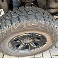 Gomme fuoristrada 235/75 r15 kumho roadventure