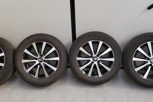 Cerchi in lega con gomme invernali 205/60 R16