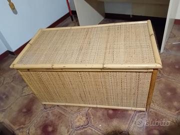 baule vintage in vimini