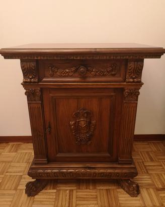 Mobile vintage in legno massiccio