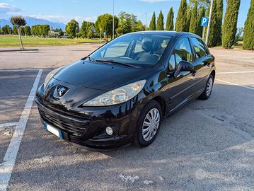 Peugot 207