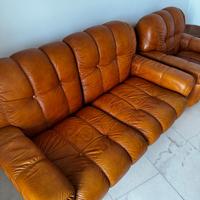 DIVANO-LETTO IN PELLE CON POLTRONA