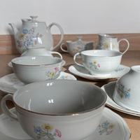 Servizio da tè fiori collezione R. Ginori Ariston.