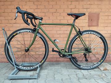 Ex Bici da Corsa in Acciaio (per intenditori)