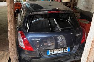 Suzuki Swift 1300 cc diesel anno 2015