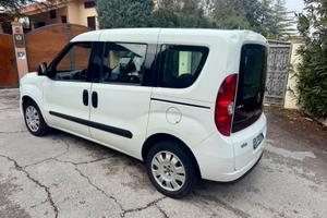 Fiat doblo 5 posti natural power uniproprietario