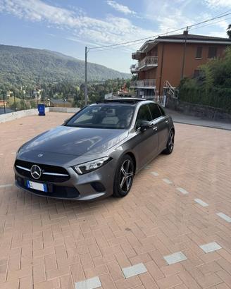 Mercedes-Benz Classe A 250 benzina 224 CV