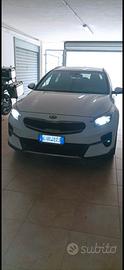 KIA XCEED TGDI HIGH-TECH