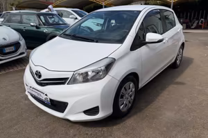 Toyota Yaris 1.4 D-4D 5 porte Km Certificati