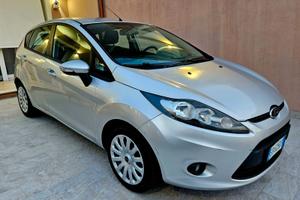Ford Fiesta 1.4 TDCi 68CV 5 porte Titanium