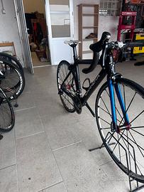 Bici da corsa carrera