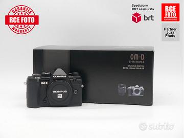 Olympus OM-D E-M5 III + EGC -5