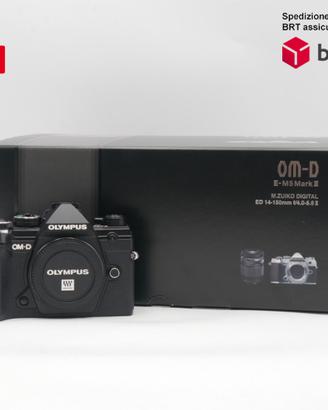 Olympus OM-D E-M5 III + EGC -5