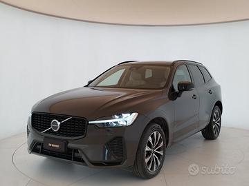 VOLVO XC60 2.0 b4 Plus Dark awd auto