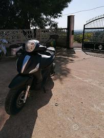 Piaggio Beverly 125, 17.300 km