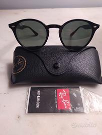 Occhiali da sole Ray-Ban nuovi