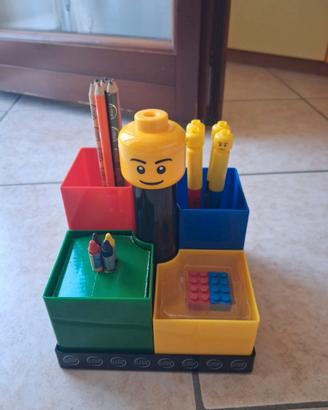 Lego Desk Rotatable Stationary Holder | Art Carous