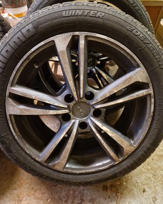 Cerchi lega r gomme invernali