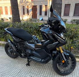 Honda X-ADV 750 Total Black