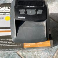 Rilevatore automatico banconote false