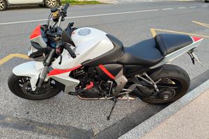 moto Cb 1000 r