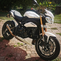 Triumph Speed Triple 1050