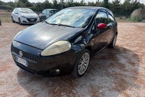 Fiat Grande Punto 1.3 MJT 75 CV 3 porte Dynamic