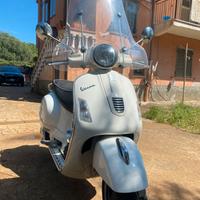 Vespa Gts super 300
