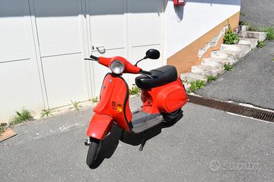 Vespa 50