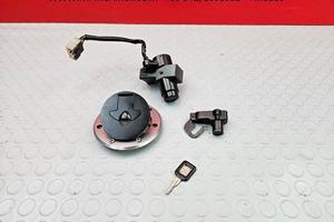 SERRATURE CHIAVI KAWASAKI ZEPHYR 750 1990 1993 KZ7