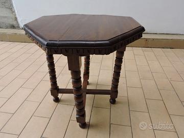 Tavolino ottagonale in legno di noce