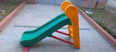 Scivolo per bambini  da giardino