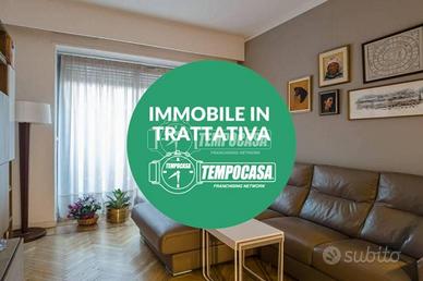 Quadrilocale moderno in stabile signorile con ampi