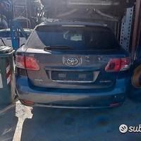 Toyota avensis ricambi